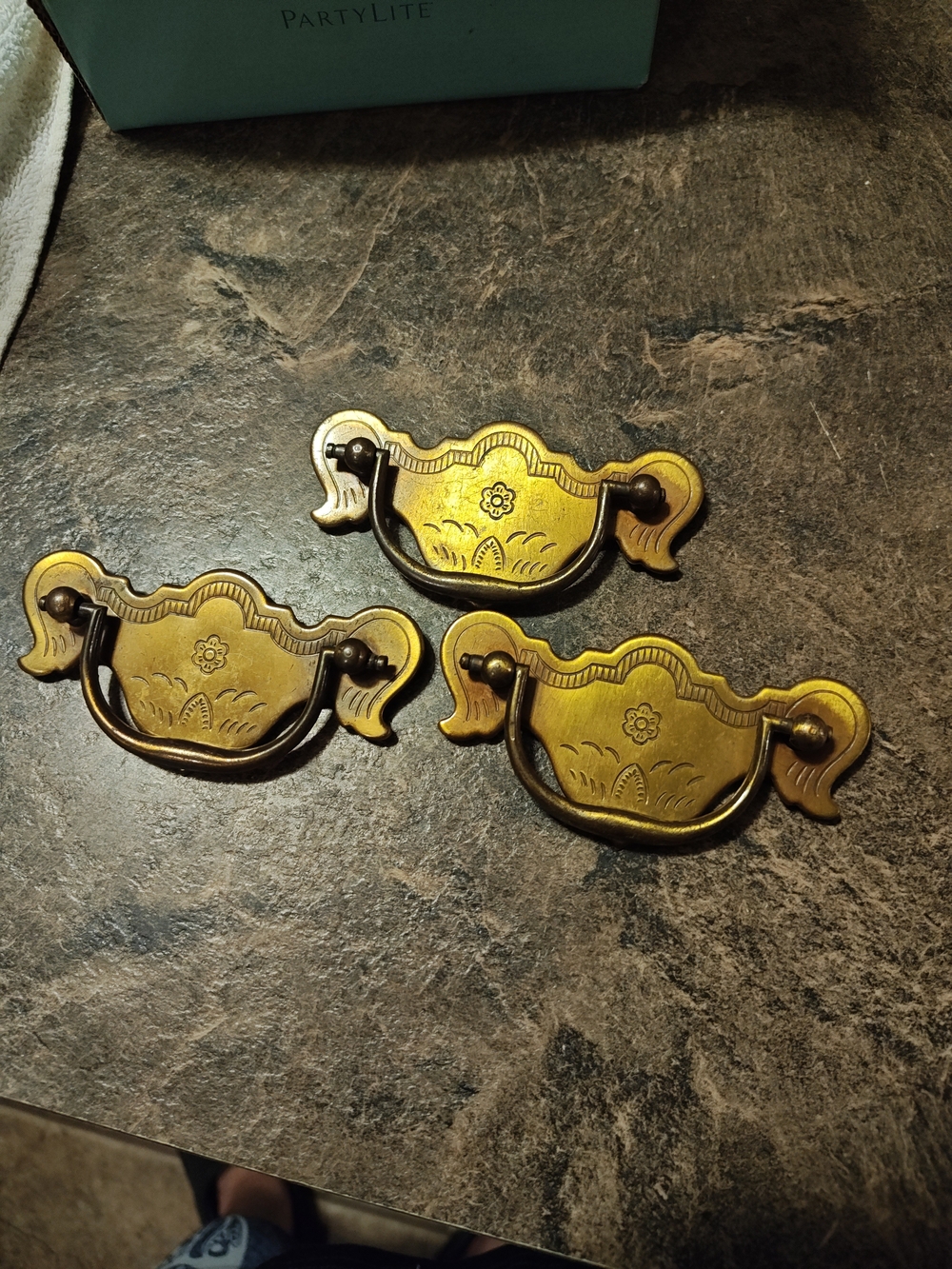 Source Unknown Brass Drop Bail Drawer Pulls - Gold Tone (Set of 3)